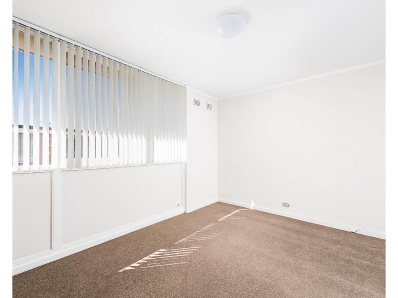 4/2 Holland Place, Lakemba NSW 2195