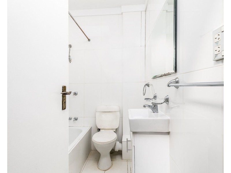 4/2 Holland Place, Lakemba NSW 2195