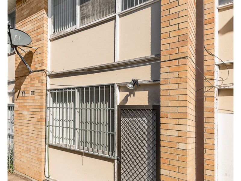4/2 Holland Place, Lakemba NSW 2195