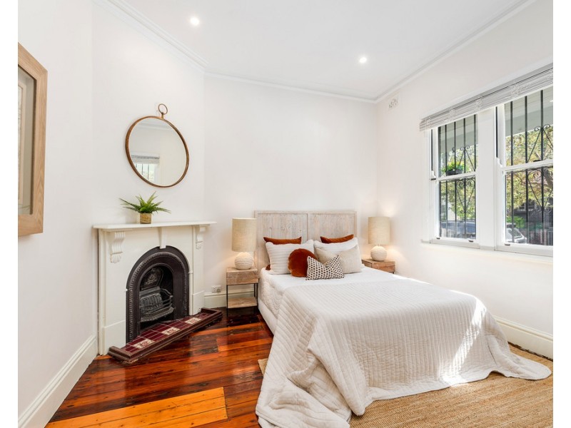 152 Lord Street, Newtown NSW 2042