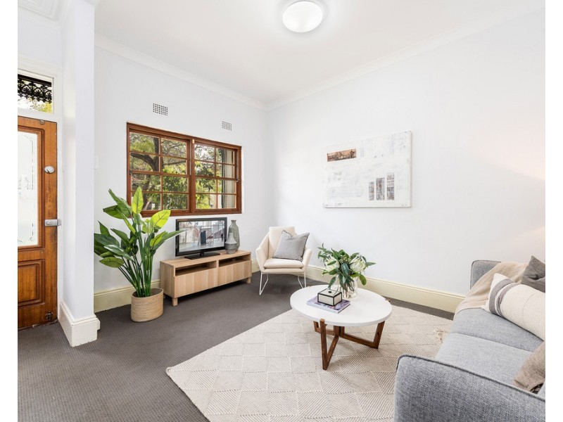 37 London Street, Enmore NSW 2042
