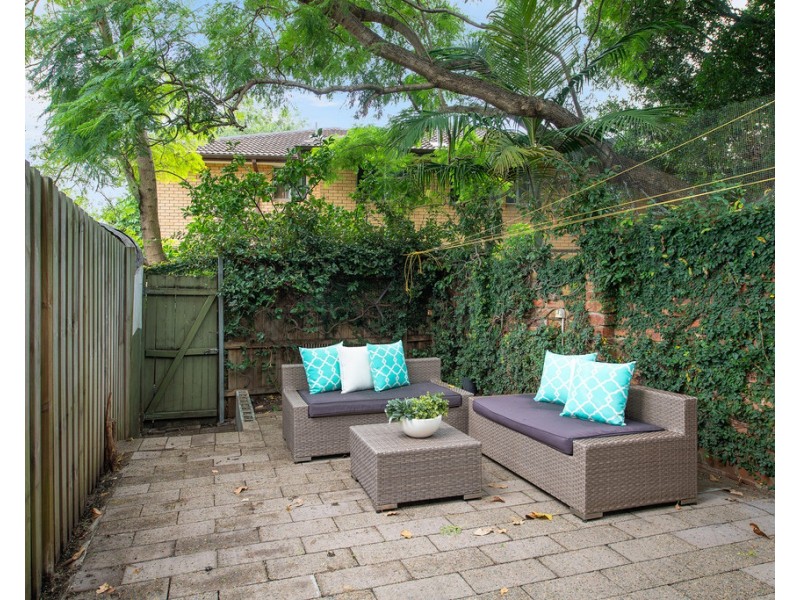 37 London Street, Enmore NSW 2042