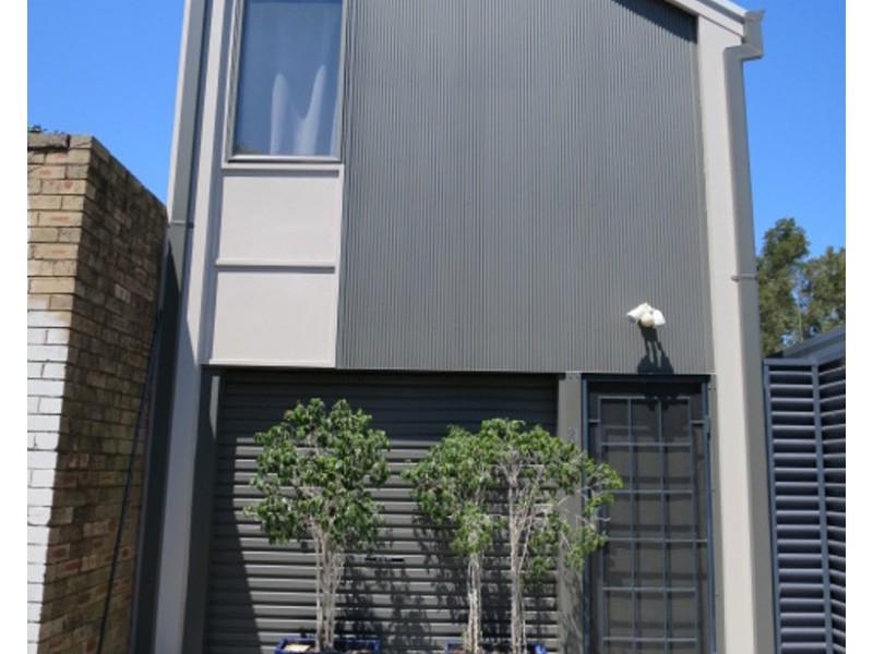 1/81 Kingsclear Rd, Alexandria NSW 2015