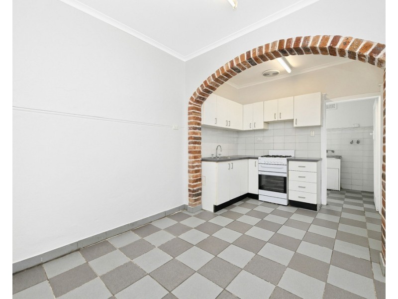 33 Campbell St, St Peters NSW 2044