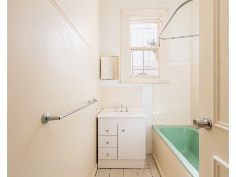 9 Bruce Street, Stanmore NSW 2048