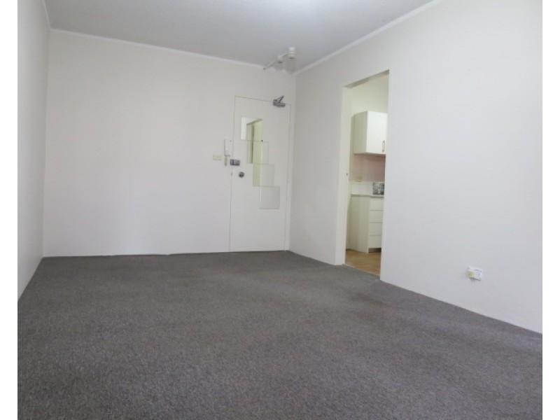 3/211 Wigram Road, Forest Lodge NSW 2037