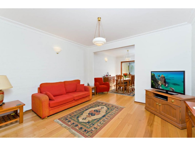 12 Devine Street, Erskineville NSW 2043