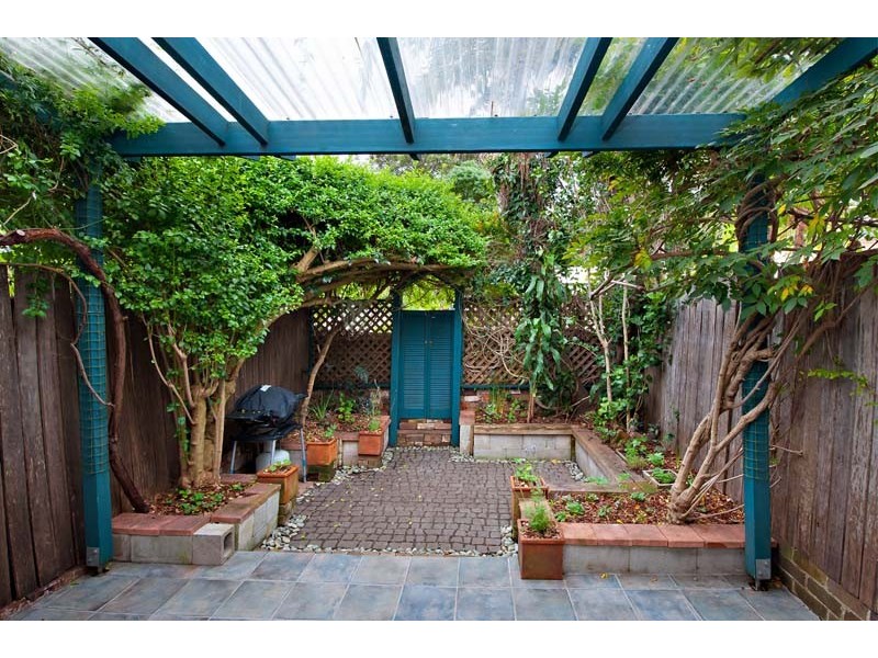 19 Newington Road, Marrickville NSW 2204