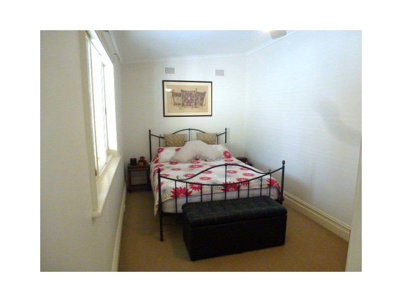 13 Creek Street, Annandale NSW 2038