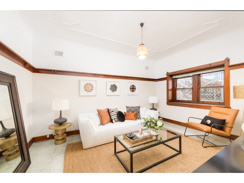 33 Wolli Avenue, Earlwood NSW 2206