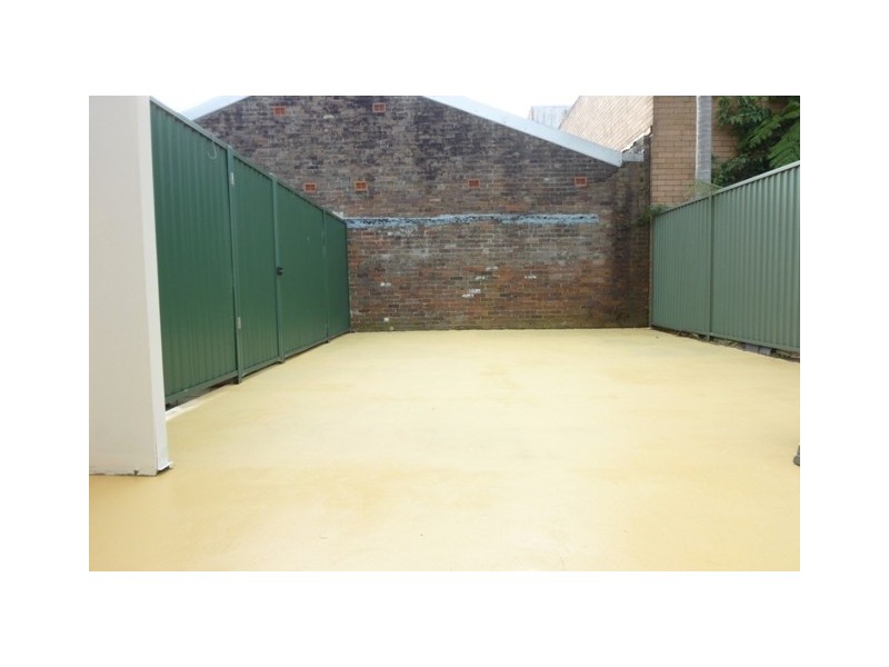 85 Hutchinson St, St Peters NSW 2044