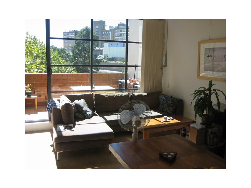 205W/138 Carillon Ave, Newtown NSW 2042