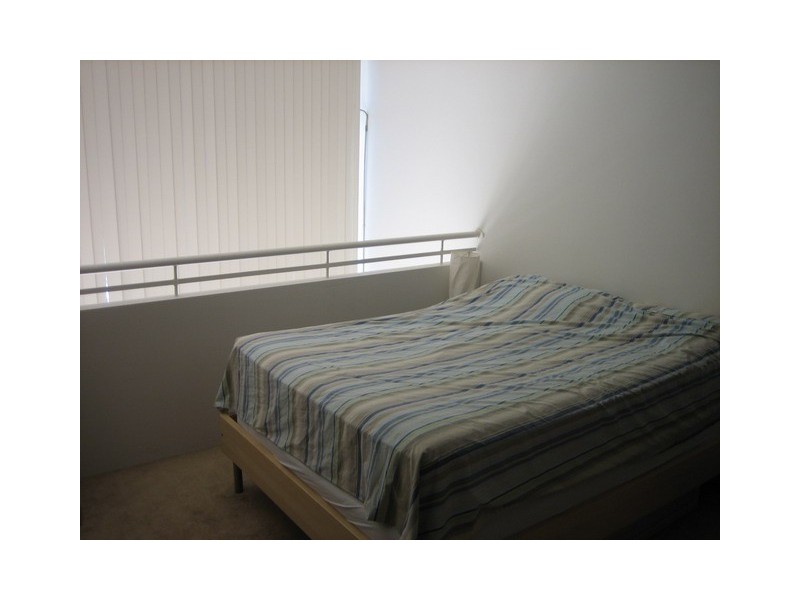 205W/138 Carillon Ave, Newtown NSW 2042