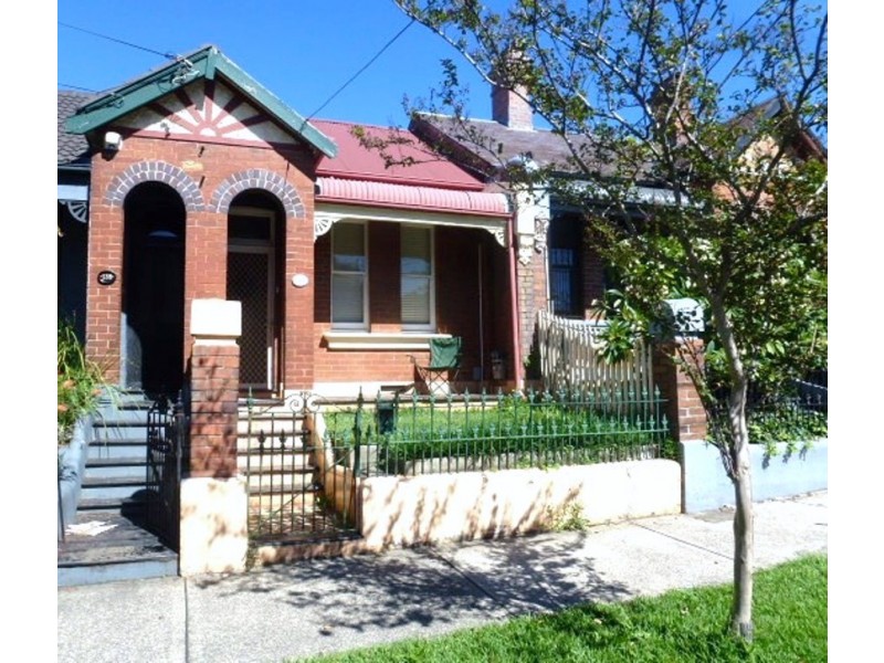 137 Edgeware Rd, Enmore NSW 2042