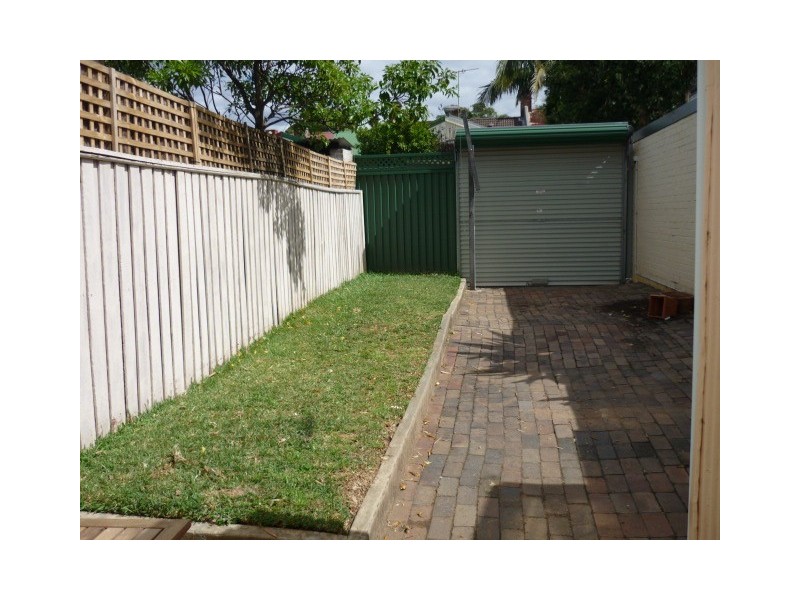 137 Edgeware Rd, Enmore NSW 2042