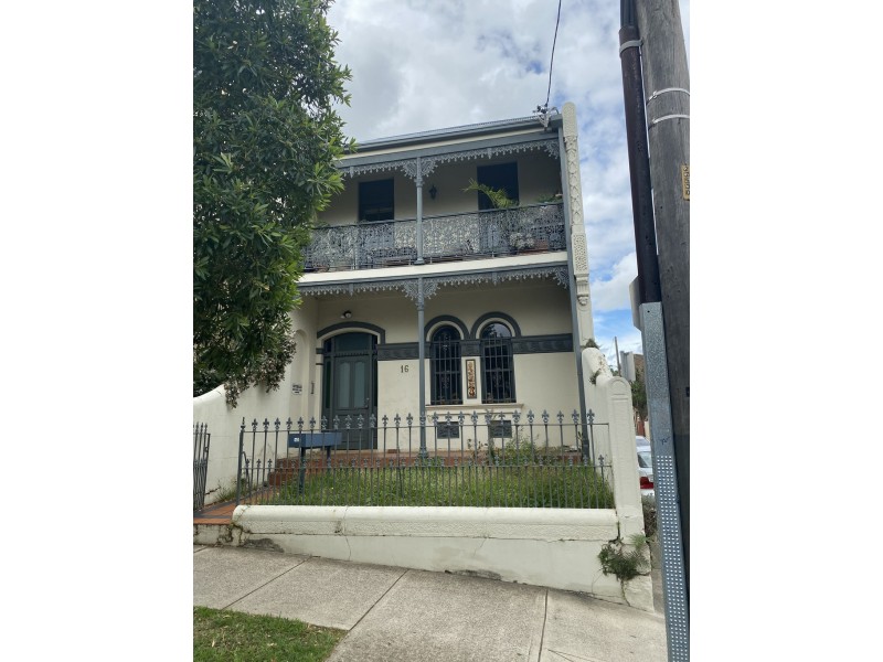 4/16 Brown Street, Newtown NSW 2042