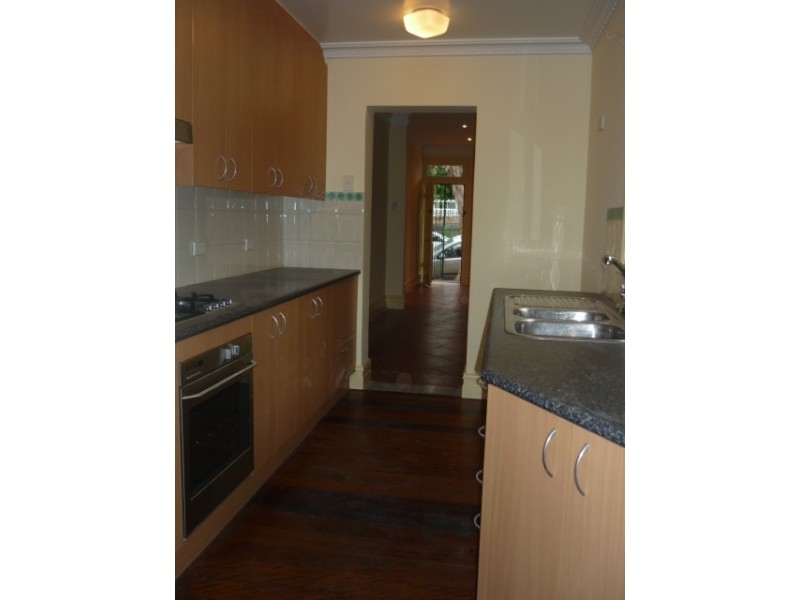 12 Bridge St, Erskineville NSW 2043