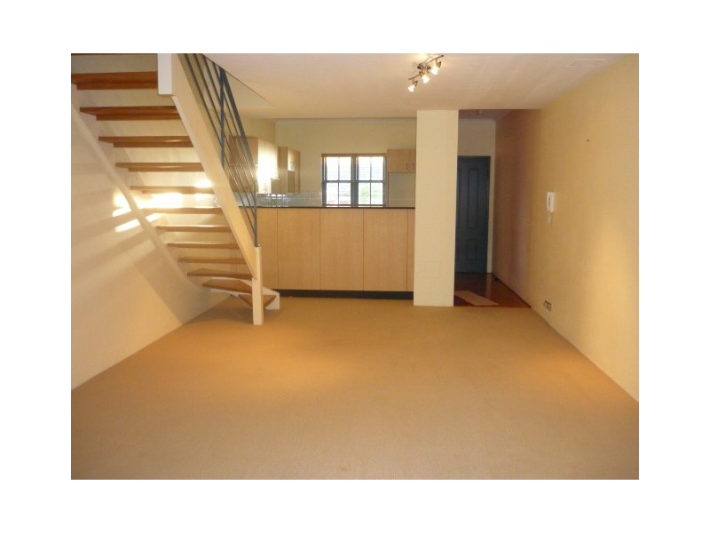 18/168 George Street, Erskineville NSW 2043