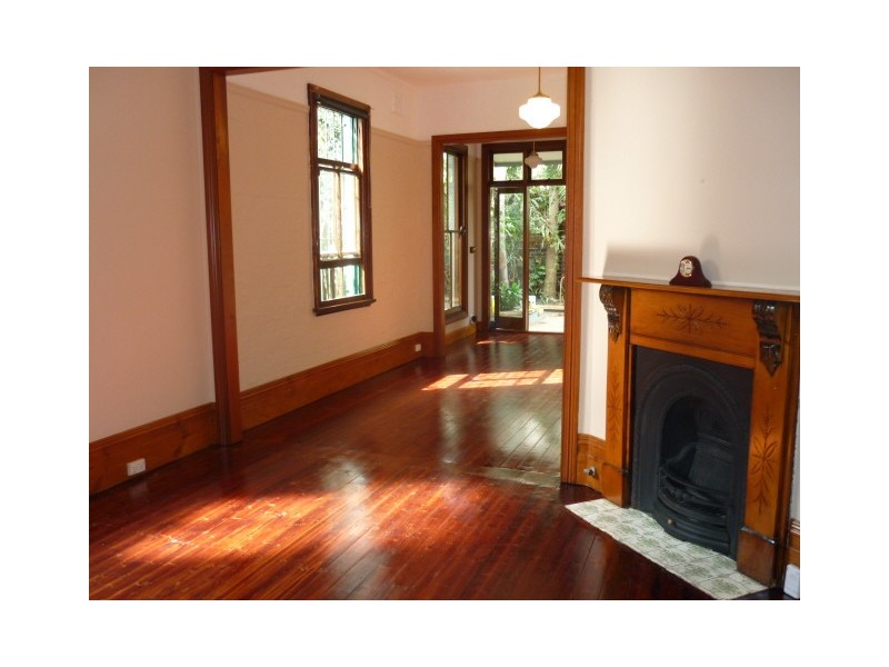 186 Denison Street, Newtown NSW 2042