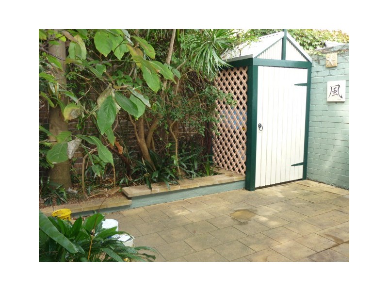 186 Denison Street, Newtown NSW 2042