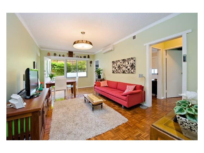 2/23 Wemyss Street, Enmore NSW 2042