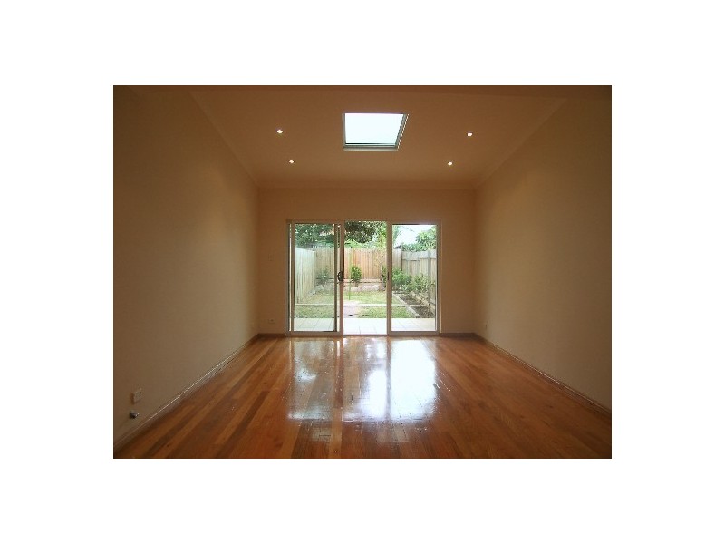 64 Frederick St, St Peters NSW 2044