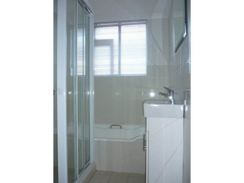 11/22 Bayley Street, Marrickville NSW 2204