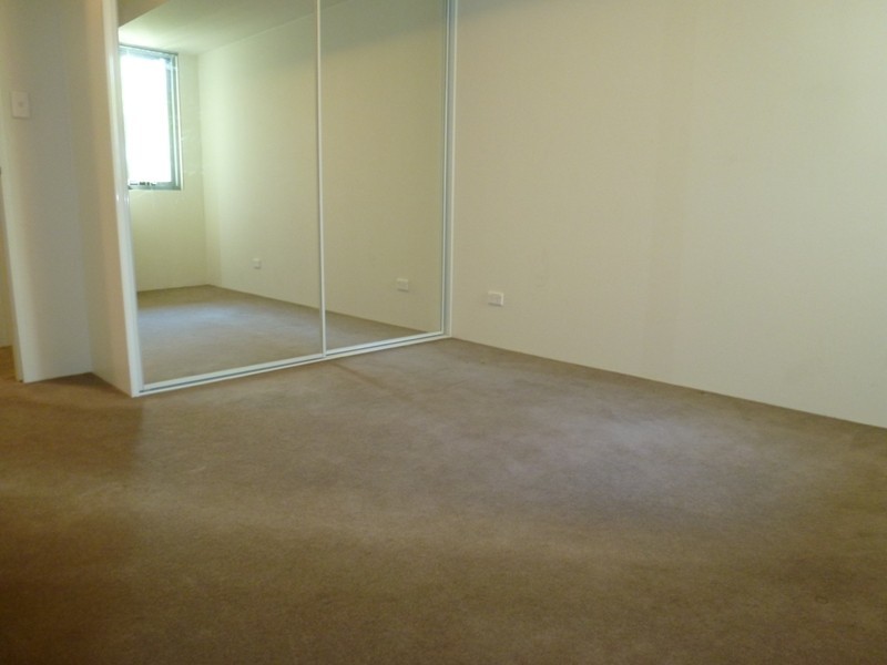 22/29-35 Cowper St, Marrickville NSW 2204