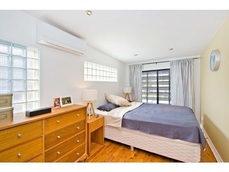 94 Simmons Street, Enmore NSW 2042