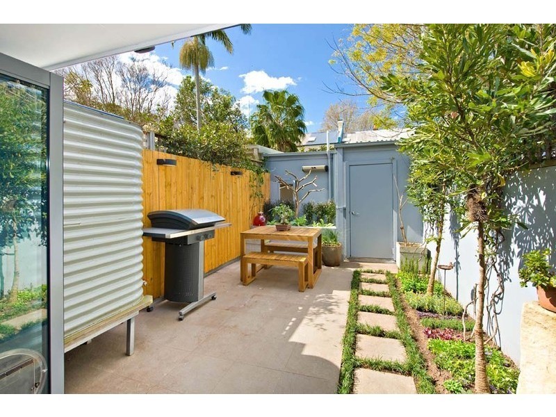 94 Simmons Street, Enmore NSW 2042