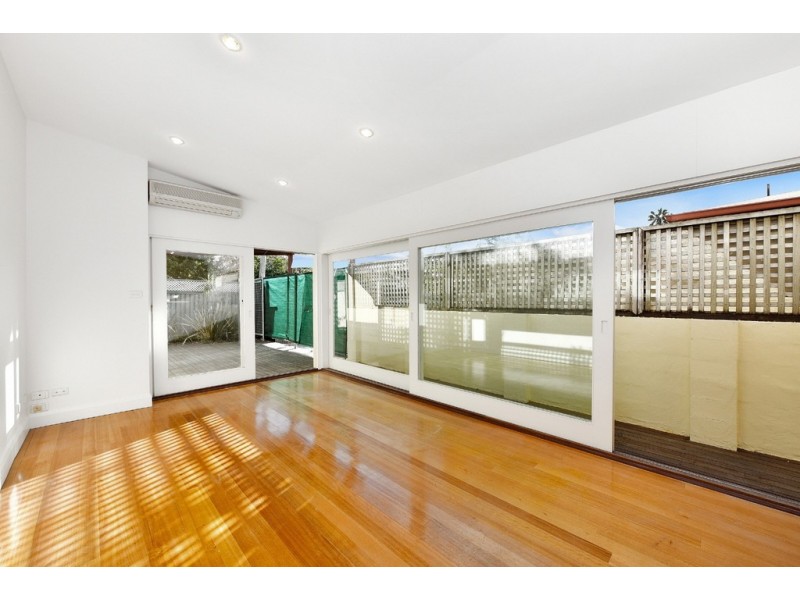 44 O’Connell Street, Newtown NSW 2042