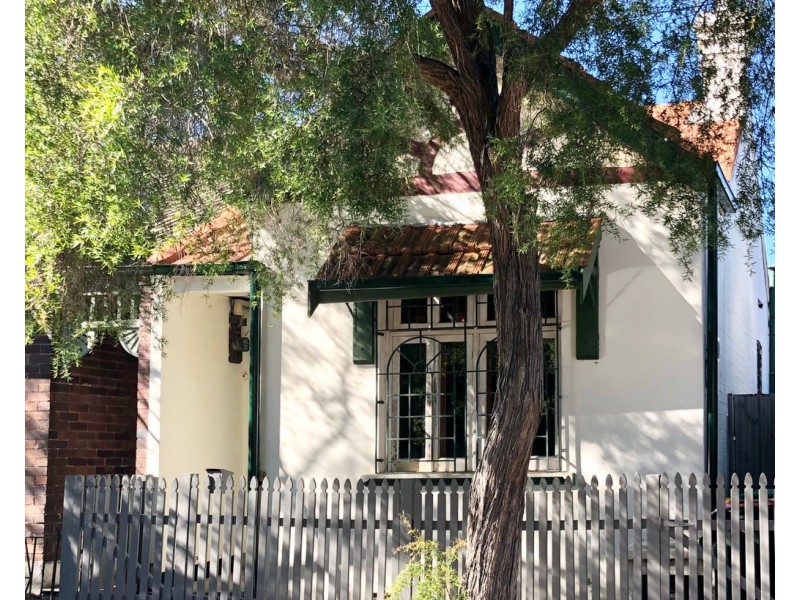 15 Philpott St, Marrickville NSW 2204