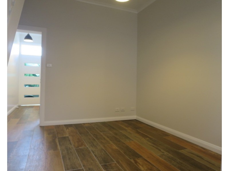 5 Council Street, St Peters NSW 2044