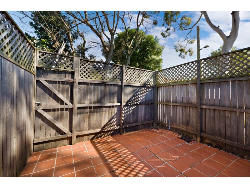 30 Egan Street, Newtown NSW 2042