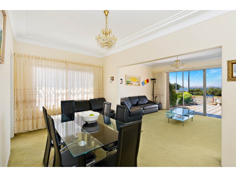 11 The (Little) Grand Parade, Brighton-le-sands NSW 2216