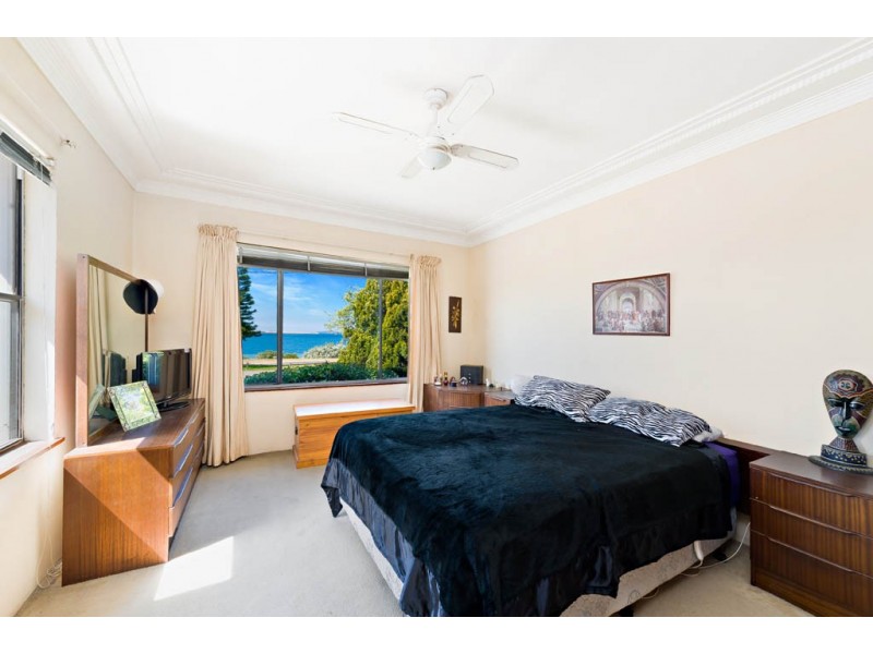 11 The (Little) Grand Parade, Brighton-le-sands NSW 2216
