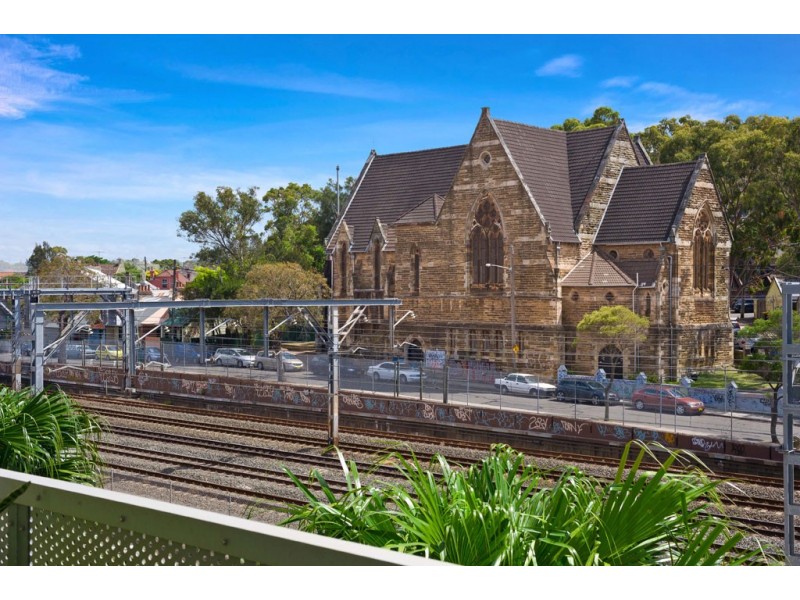 18/1 Gladstone Street, Newtown NSW 2042