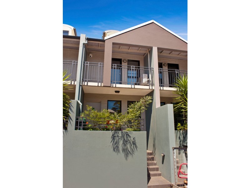 2/2B Gladstone Street, Newtown NSW 2042