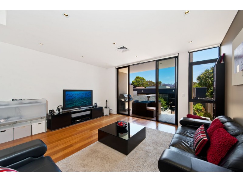 13 Kingston Road, Camperdown NSW 2050