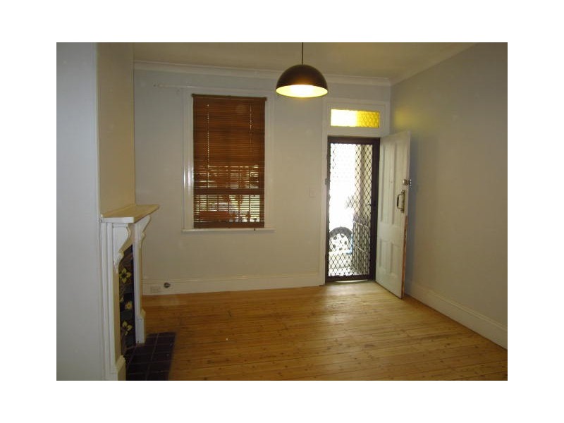 25 Harold Street, Newtown NSW 2042