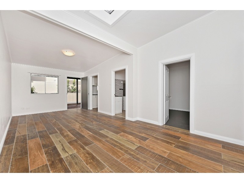 40 Crown street, St Peters NSW 2044