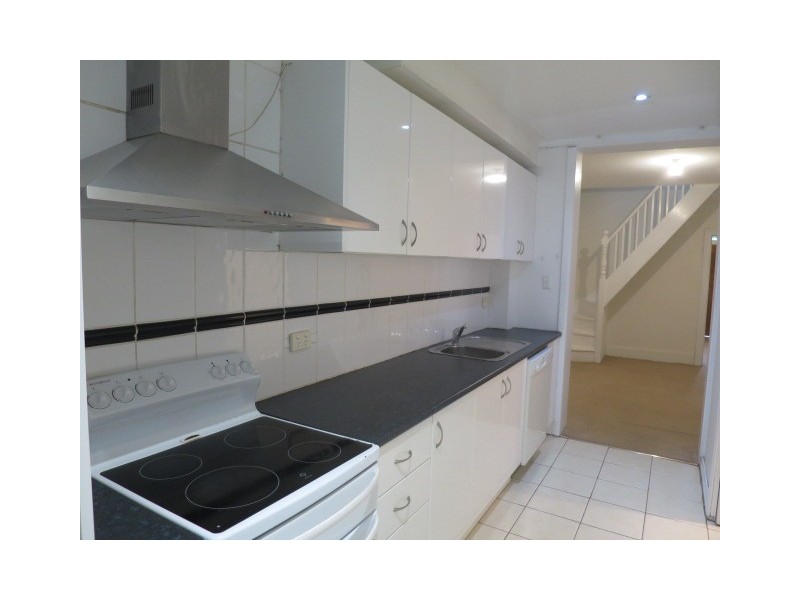 142 Little Eveleigh Street, Redfern NSW 2016