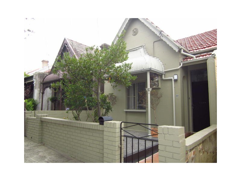 88 Edgeware Rd, Enmore NSW 2042