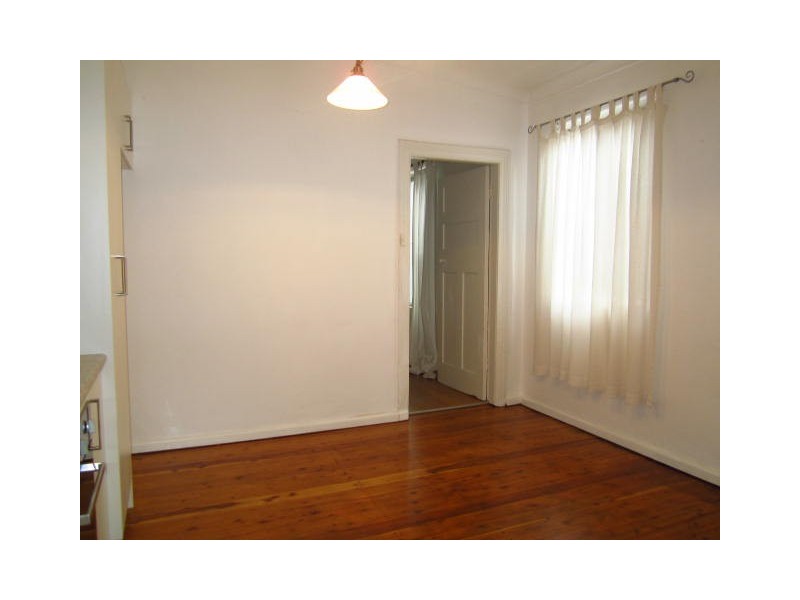 88 Edgeware Rd, Enmore NSW 2042