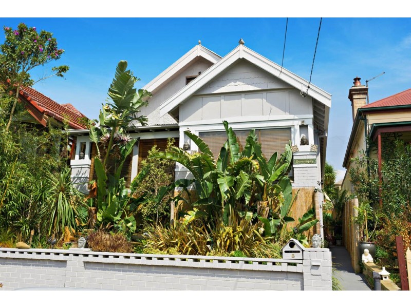 8 Hillcrest Street, Tempe NSW 2044