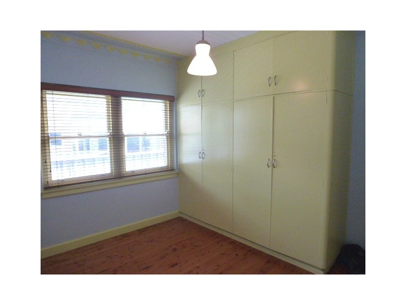 8 Bell Ave, Kogarah NSW 2217