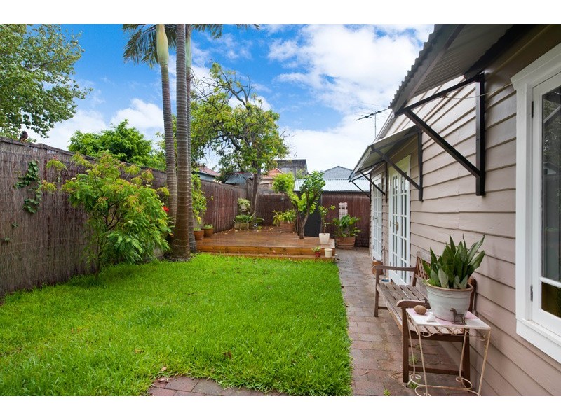 3 Barden Street, Tempe NSW 2044