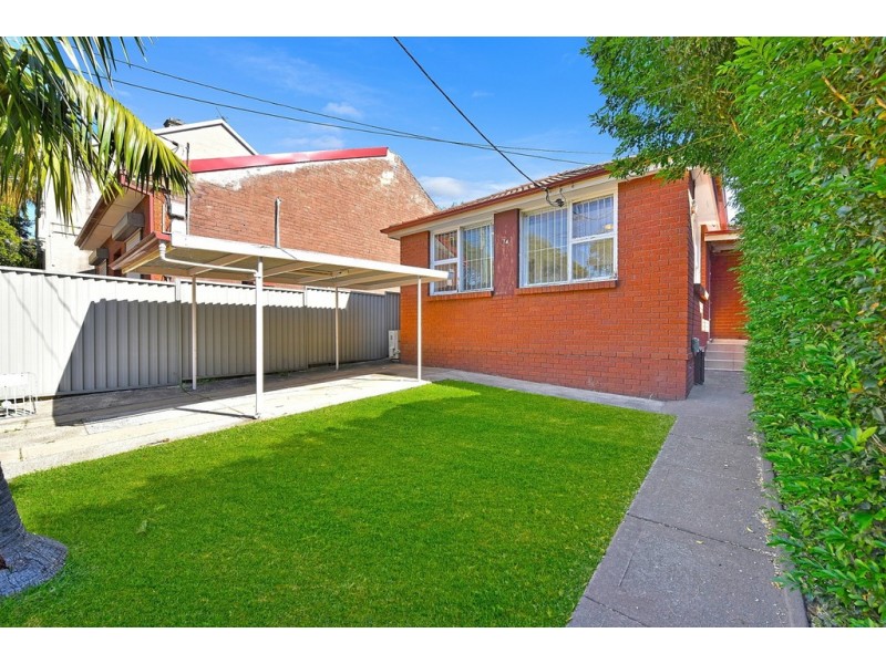 74 Yelverton St, Sydenham NSW 2044