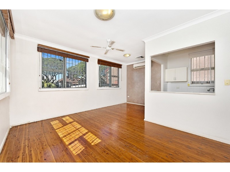 74 Yelverton St, Sydenham NSW 2044