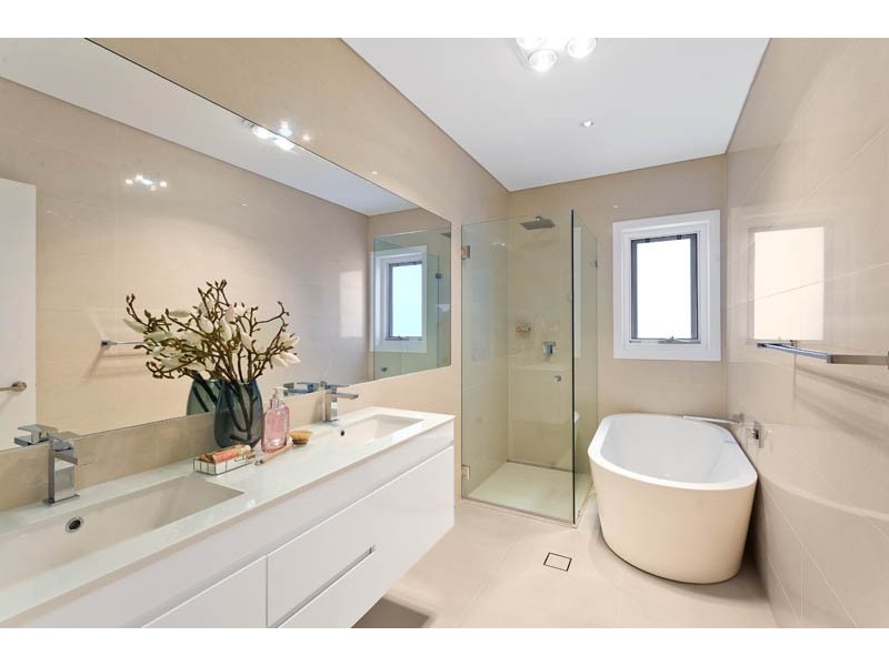 8 Commercial Road, Lilyfield NSW 2040